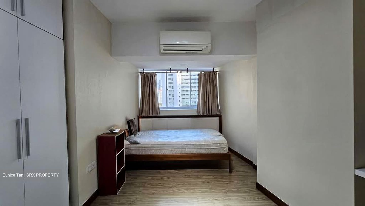 Pine Grove (D21), Condominium #539455751